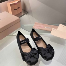 Miu Miu flat shoes